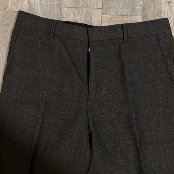 Banana Republic Modern Fit Dress Pants - Picture 5 of 9